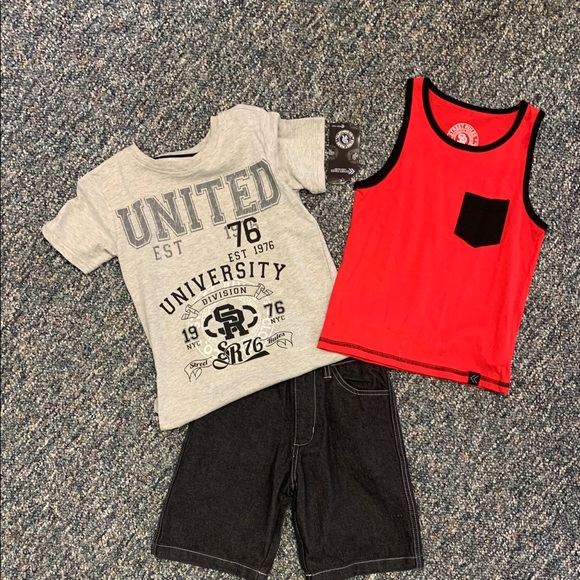 Boys three piece short outfit - Picture 2 of 5